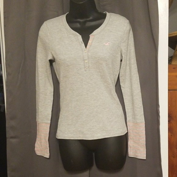 Hollister Tops - Hollister women's gray thermal size S